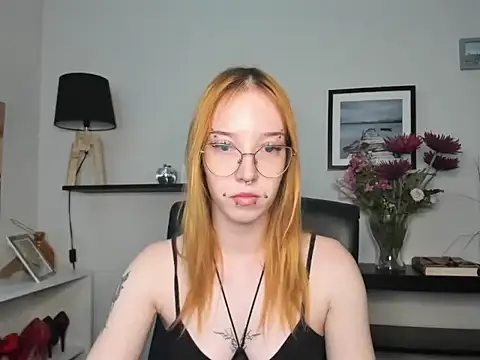 foxSonya online show from June 15, 5:31 am
