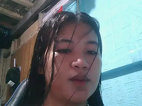 SweetCreamyPussy18 online show from May 7, 8:09 am