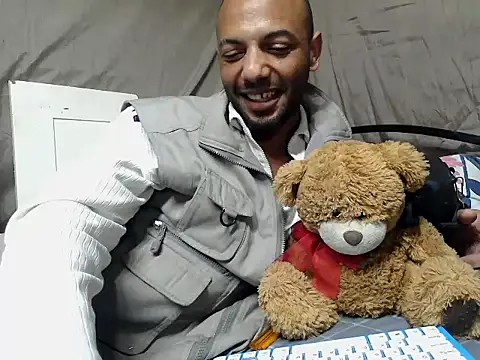 Camodick online show from May 27, 1:57 am
