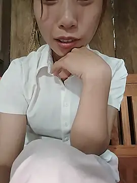 Snapshot of Miru_SEXYY chatting on May 31, 12:08 am Miru SEXYY online show from May 31, 12:08 am
