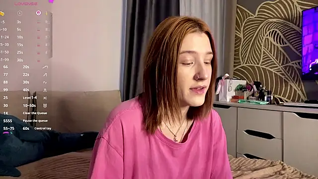 EwaDerobertis online show from May 22, 2:33 pm
