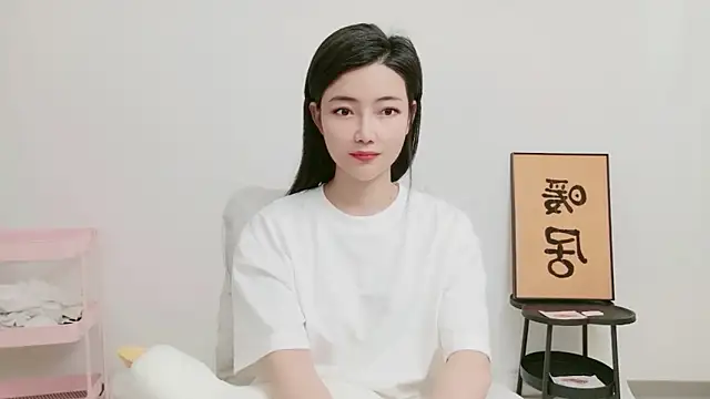 woxiangjinjin030 online show from May 13, 7:39 am