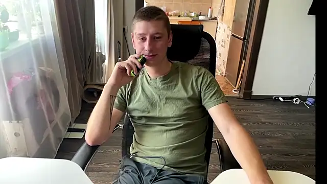 Keksik  online show from June 20, 4:04 am