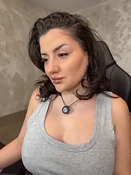 SophiePale online show from February 22, 12:47 pm