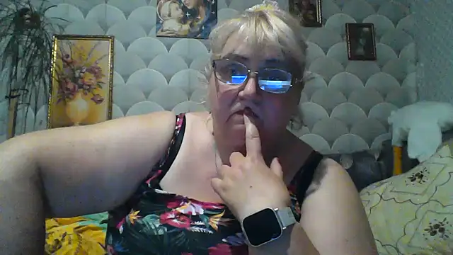 MarinaFarina53 online show from June 22, 5:10 pm