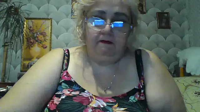 MarinaFarina53 online show from June 23, 5:22 pm