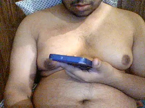 Snapshot of Ash_Naked chatting on July 12, 9:06 pm Ash Naked online show from July 12, 9:06 pm