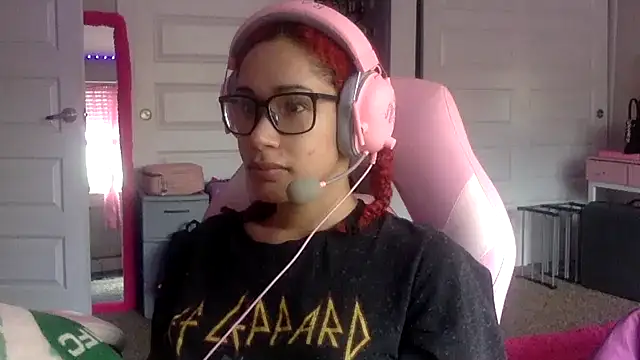 Jenna Beck online show from May 20, 8:37 pm