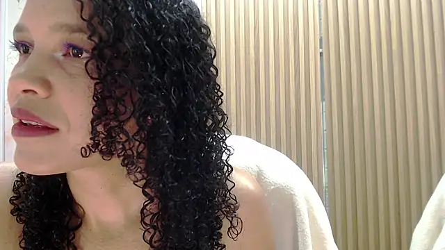 Jazlin Sg online show from June 19, 1:37 pm