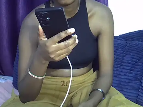 Ginnah  online show from June 16, 12:24 am