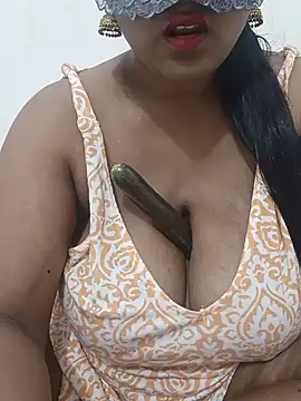 Snapshot of Ponaam-Babe chatting on June 9, 9:48 pm Ponaam-Babe online show from June 9, 9:48 pm