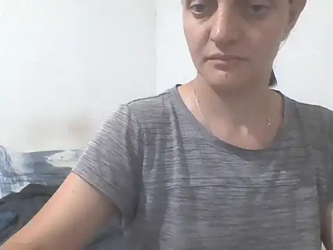 Kimmy Webb online show from June 20, 5:16 pm
