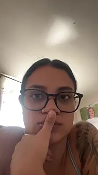 Snapshot of pamela_morena chatting on June 11, 6:06 pm pamela morena online show from June 11, 6:06 pm