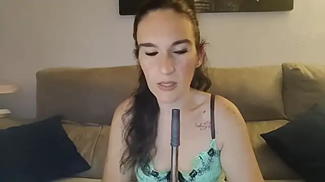 Snapshot of aurasensual69 chatting on July 22, 12:57 am aurasensual69 online show from July 22, 12:57 am