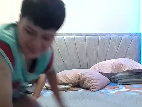 annie boo online show from May 25, 5:41 pm