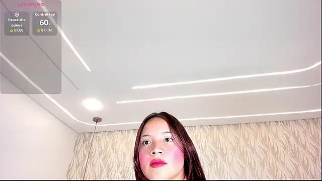 Snapshot of Aurora_bellamont chatting on July 7, 1:37 pm Aurora bellamont online show from July 7, 1:37 pm