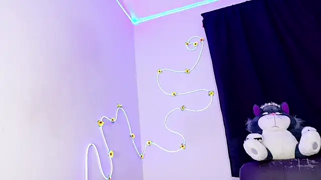 Snapshot of everlin_01 chatting on June 10, 7:46 pm everlin 01 online show from June 10, 7:46 pm