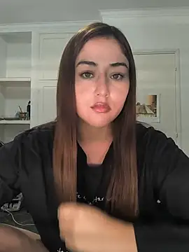 nicole34-44 online show from May 10, 5:18 pm