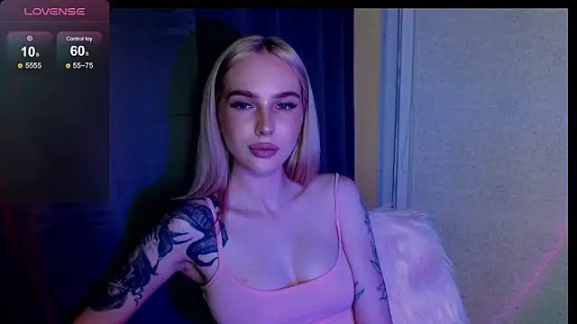 MichelleVelour online show from June 5, 5:07 pm