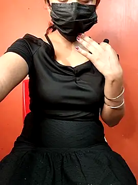 pink cupcake online show from May 15, 5:09 pm