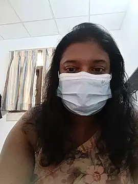 Xbees CT online show from May 16, 8:33 am