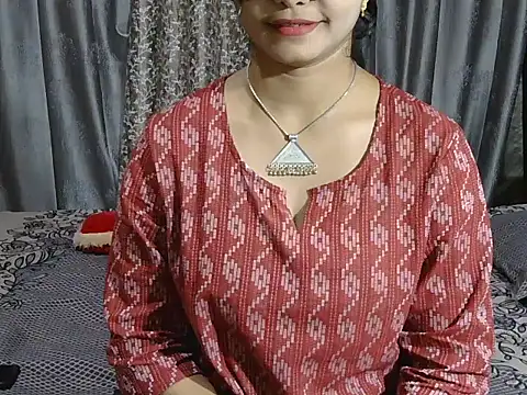 Butterflyy9 online show from July 8, 4:44 pm