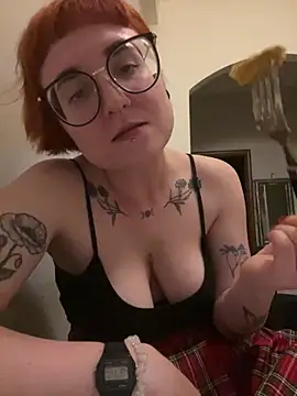 Myssevelyn online show from August 2, 8:18 pm