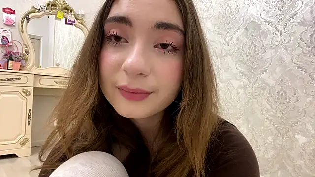 Rosie Sweety online show from June 7, 8:23 pm