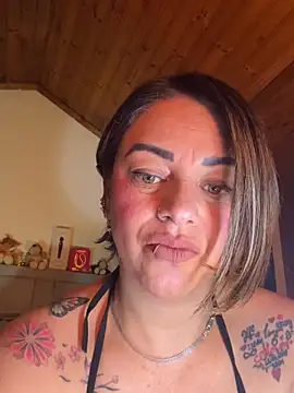 Adele Grey0202 online show from May 27, 3:47 am
