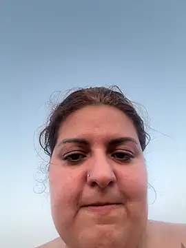 Snapshot of velvelshadow chatting on July 9, 7:29 pm velvelshadow online show from July 9, 7:29 pm
