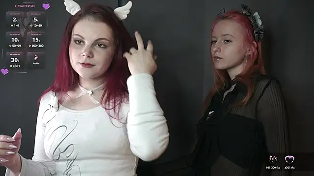 TeenaYerke online show from May 15, 8:32 am