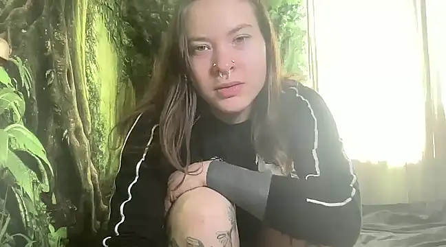 mo0ngoddess online show from February 18, 10:58 pm