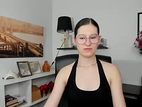 selenaprive online show from May 14, 5:36 am