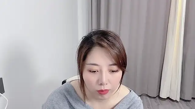 qian6678 online show from May 15, 5:25 am