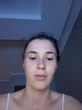 Snapshot of BarniLilit chatting on June 15, 8:22 pm BarniLilit online show from June 15, 8:22 pm