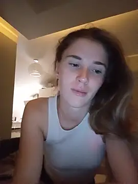 Snapshot of BarniLilit chatting on June 23, 8:18 pm BarniLilit online show from June 23, 8:18 pm
