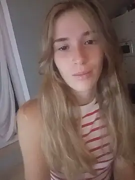Snapshot of BarniLilit chatting on July 28, 8:34 pm BarniLilit online show from July 28, 8:34 pm