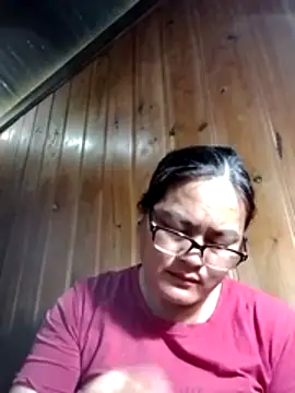 Snapshot of Blowjob0100 chatting on June 11, 4:10 am Blowjob0100 online show from June 11, 4:10 am