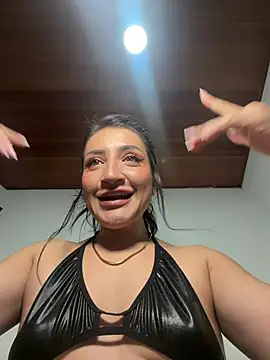Snapshot of Charlottee01- chatting on July 16, 8:48 pm Charlottee01- online show from July 16, 8:48 pm