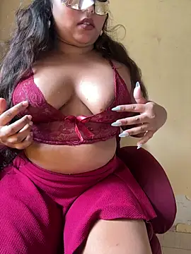 SlutrySiren online show from July 5, 8:43 am