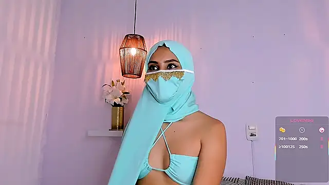 Snapshot of sahar_kasia chatting on May 13, 8:06 pm sahar kasia online show from May 13, 8:06 pm