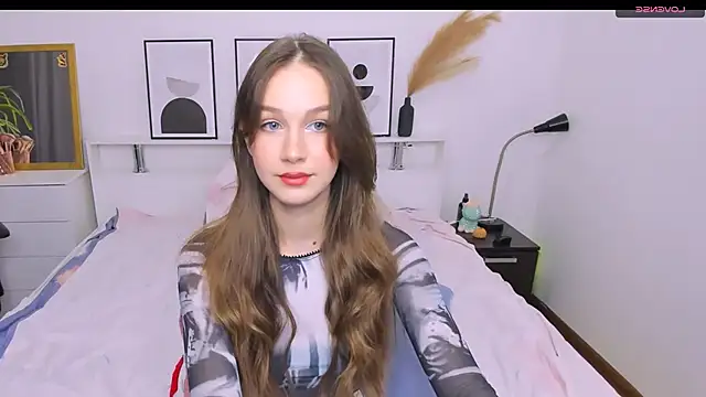 Baby Dana1 online show from May 15, 4:25 pm