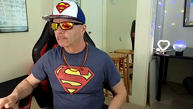 hotdadbod online show from January 13, 9:20 pm