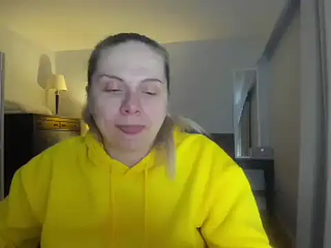 Snapshot of Laviora chatting on May 30, 5:04 am Laviora online show from May 30, 5:04 am