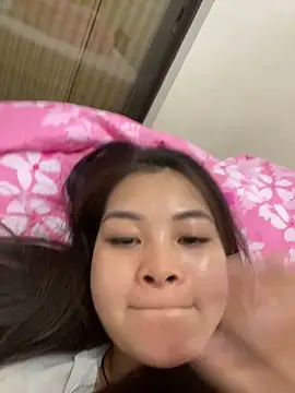 Snapshot of Lucky_xiao chatting on July 12, 5:15 pm Lucky xiao online show from July 12, 5:15 pm