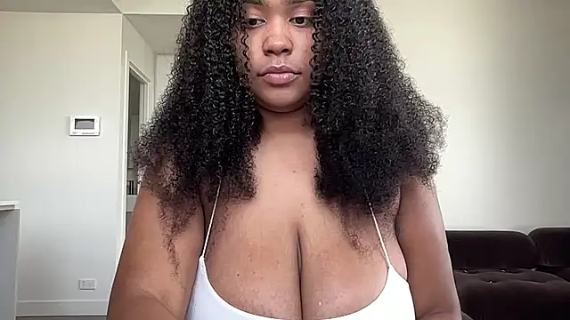 Snapshot of godnessvenusx chatting on June 11, 2:53 am godnessvenusx online show from June 11, 2:53 am