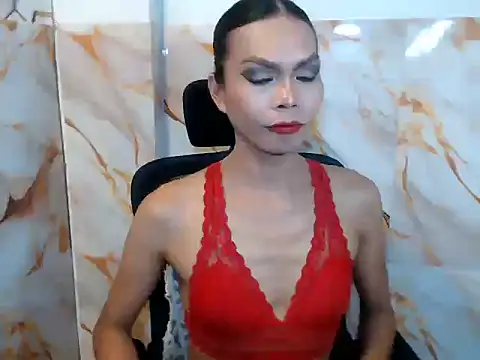 Snapshot of Serenamarqueza chatting on June 24, 5:23 pm Serenamarqueza online show from June 24, 5:23 pm