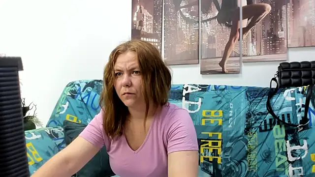 Dear hollyy online show from June 30, 1:06 am