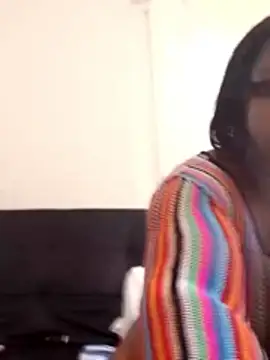 naughtynerdxx online show from May 20, 6:52 am