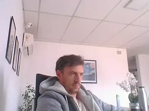 Snapshot of sebasevi chatting on May 29, 3:21 pm sebasevi online show from May 29, 3:21 pm